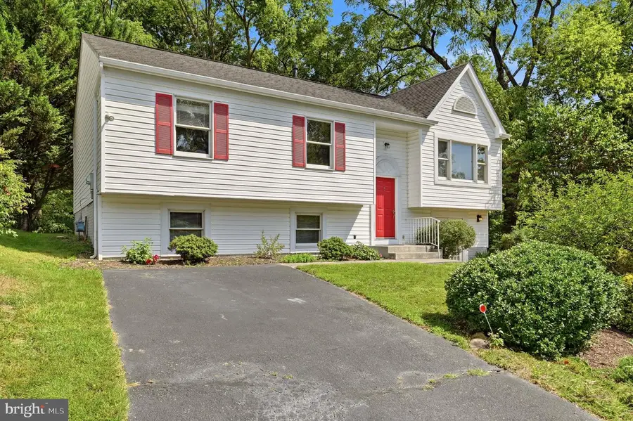 300 Pembridge Dr, Winchester, VA 22602 - #3