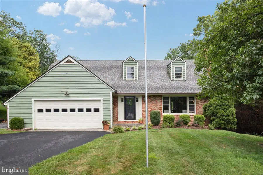 180 Quaker Ln, Winchester, VA 22603 - #2
