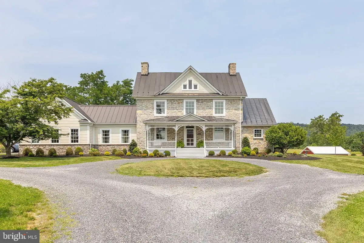 582 Miller Rd, Winchester, VA 22602 - #1