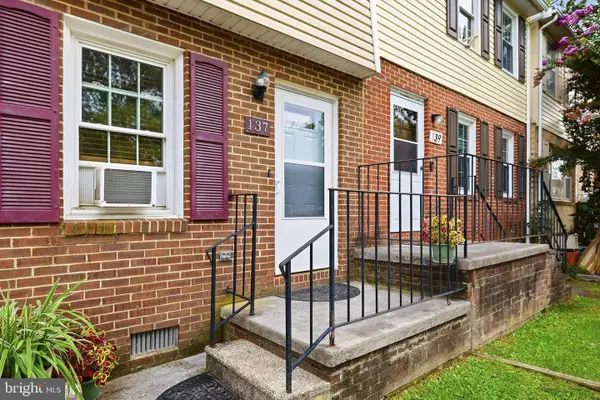 137 Brunswick Rd, STEPHENS CITY, VA 22655