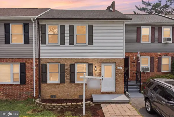 605 Carroll Dr, STEPHENS CITY, VA 22655