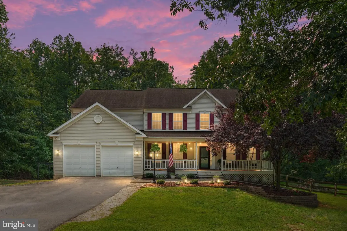 258 Chimney Cir, Middletown, VA 22645 - #1
