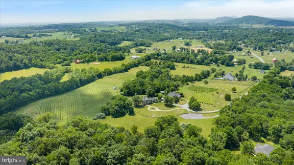 450 Green Spring Rd, WINCHESTER, VA 22603