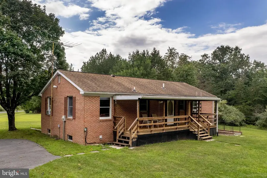 1480 Chestnut Grove Rd, Winchester, VA 22603 - #2