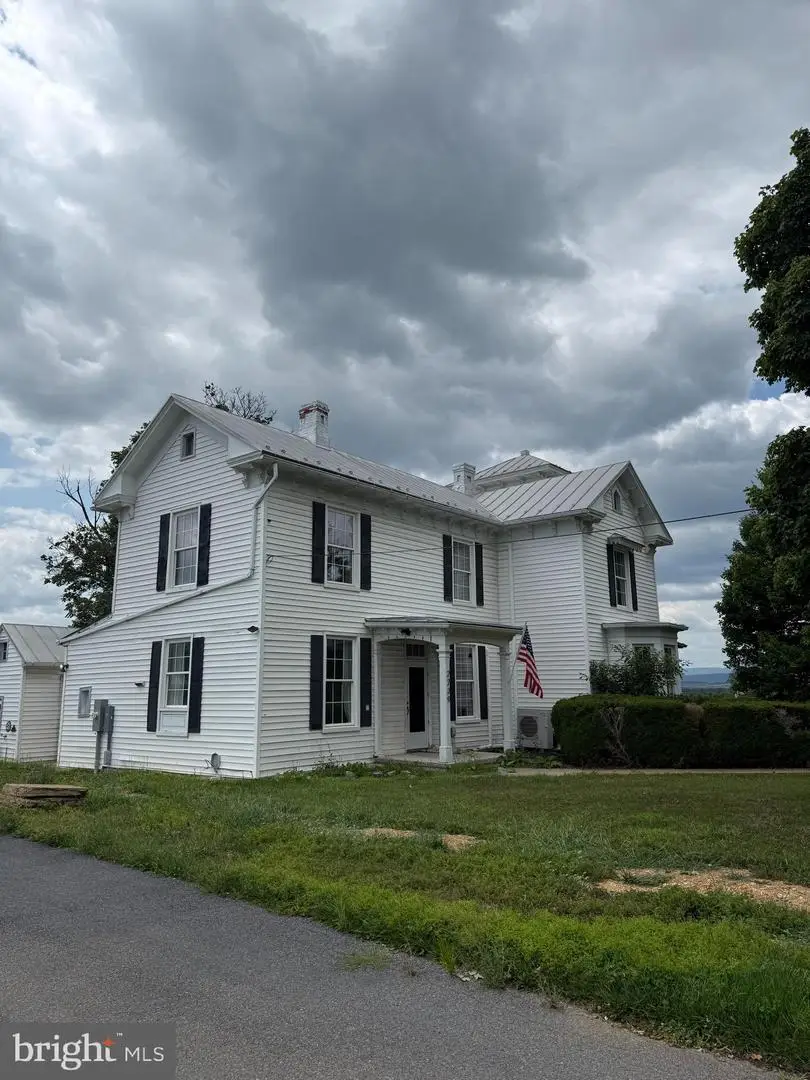 2239 Sixth St, Middletown, VA 22645 - #2