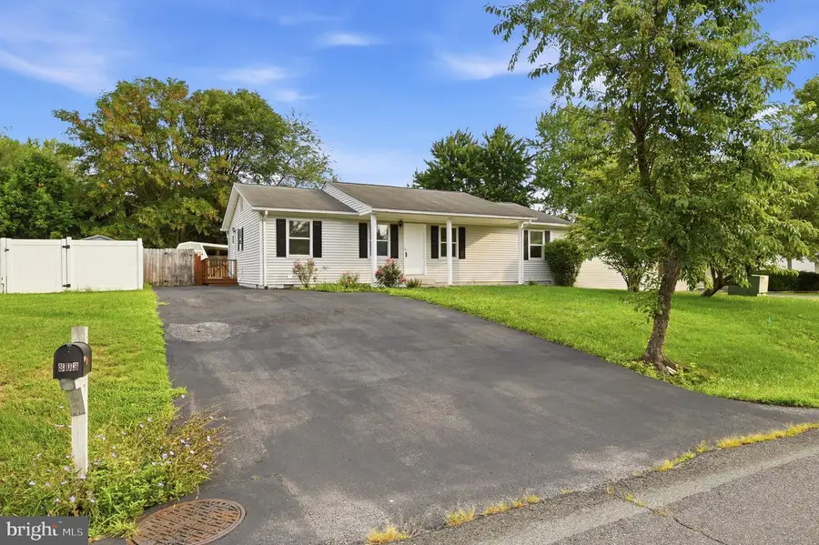303 Hackberry Dr, Stephens City, VA 22655 - #3