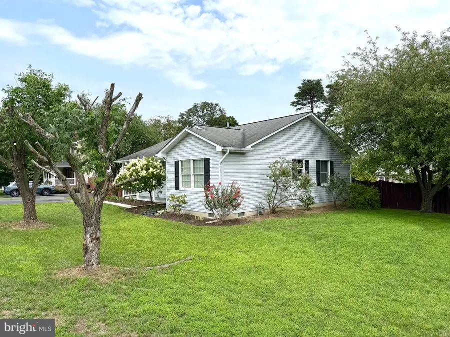 107 Kingsland Ct, Winchester, VA 22602 - #2