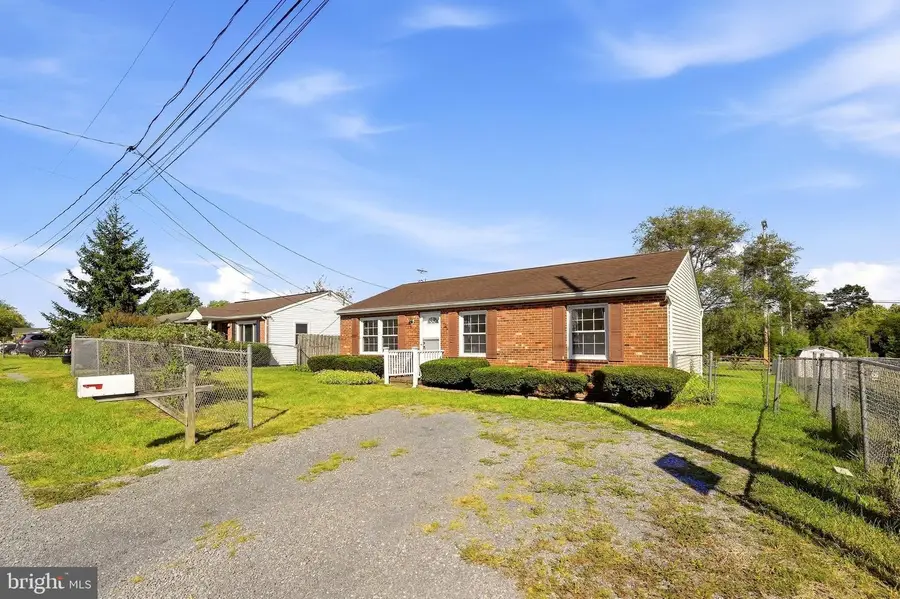 102 Green Park Ct, Winchester, VA 22602 - #3