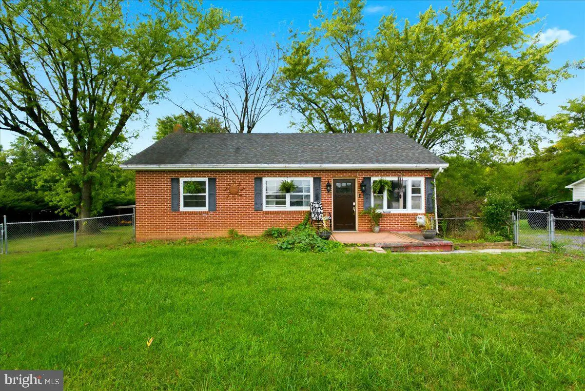1810 Chapel Rd, Middletown, VA 22645 - #1