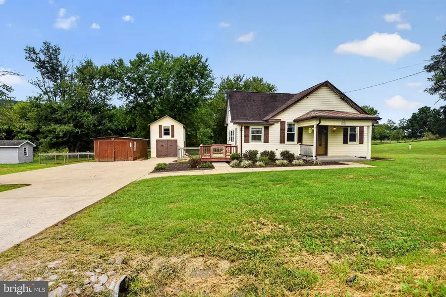 134 Lucas Ln, Gore, VA 22637 - #2