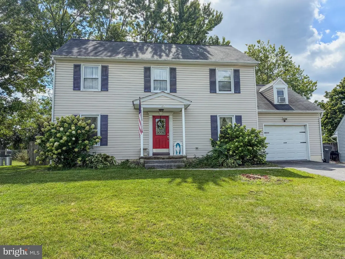 123 Nightingale Ave, Stephens City, VA 22655 - #1