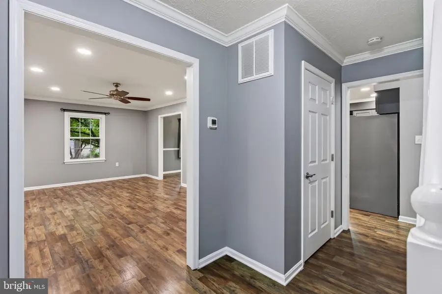 106 Tunis Ct, Stephens City, VA 22655 - #2