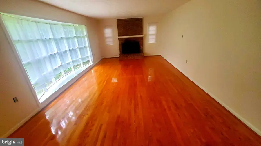 121 Duwamish Trl, Winchester, VA 22602 - #2