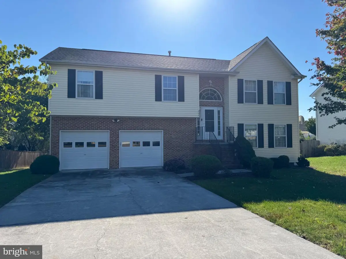 204 Goldenrod Rd, Winchester, VA 22602 - #1
