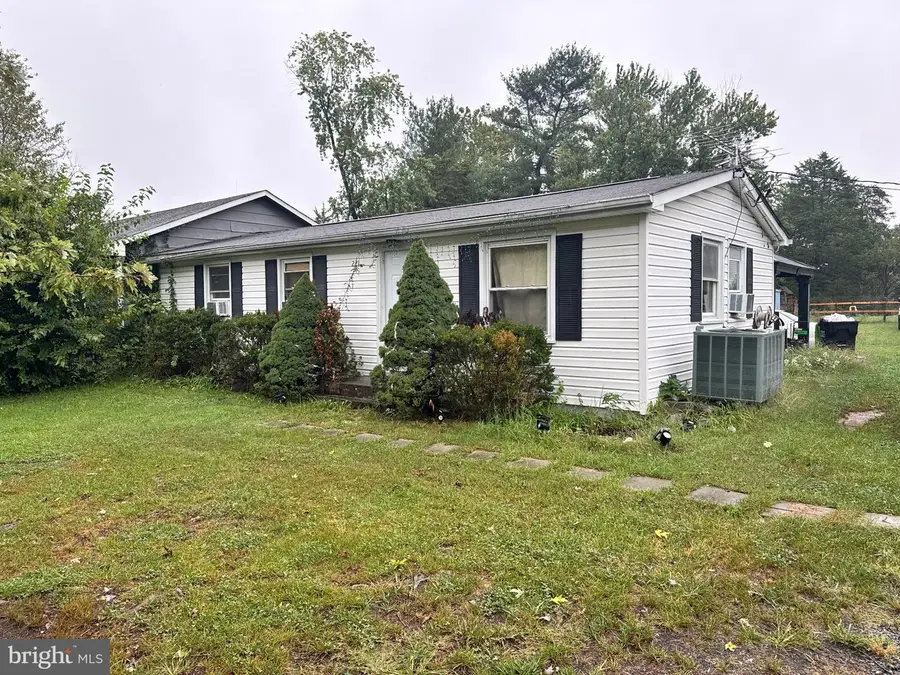 221 Broad Ave, Winchester, VA 22602 - #2