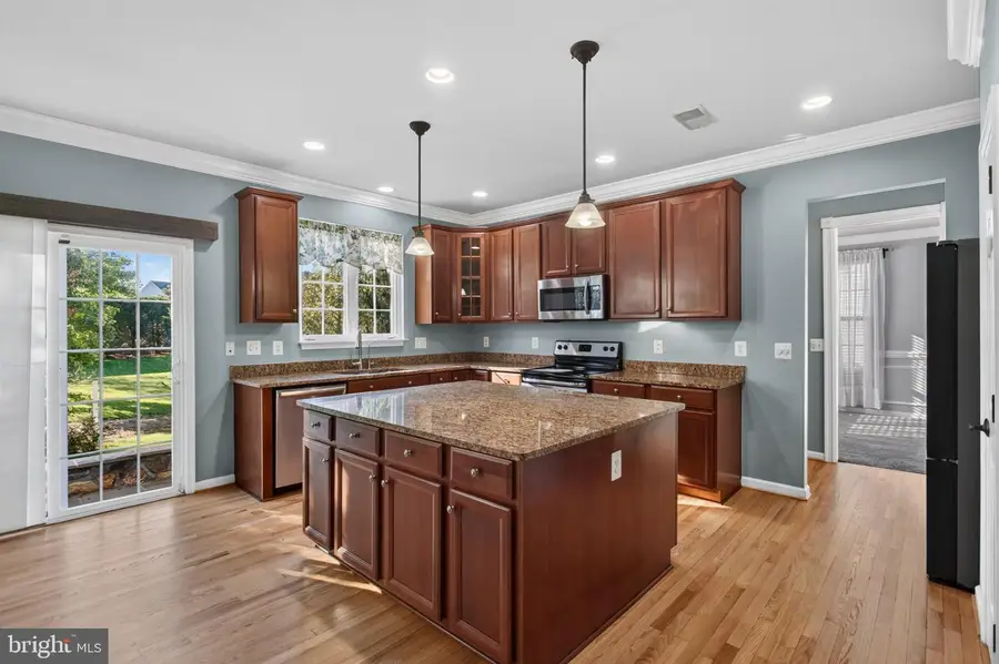 214 Talamore Dr, Stephens City, VA 22655 - #3