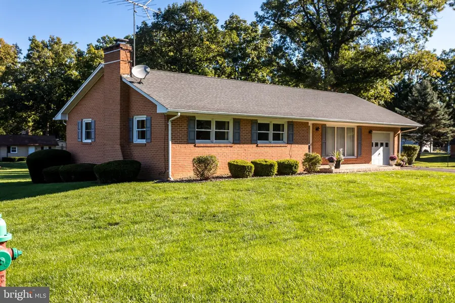 1033 Tasker Rd, Stephens City, VA 22655 - #2