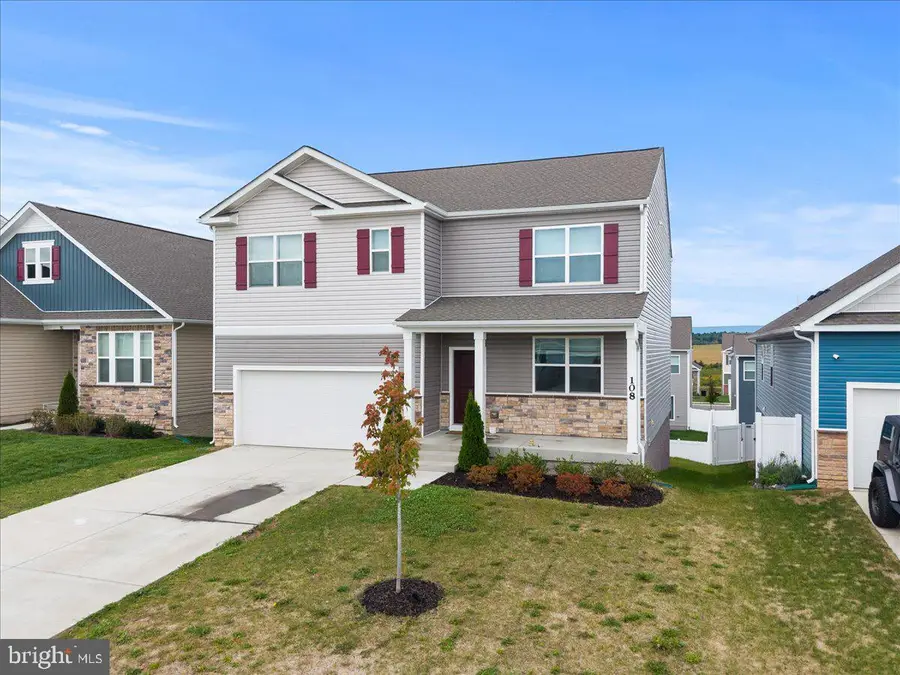 108 Grasmere St, Stephens City, VA 22655 - #3