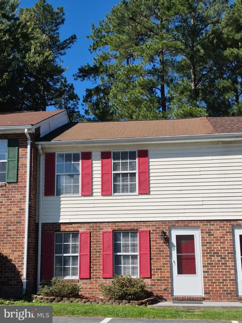 110 Warren Cir, Stephens City, VA 22655 - #1