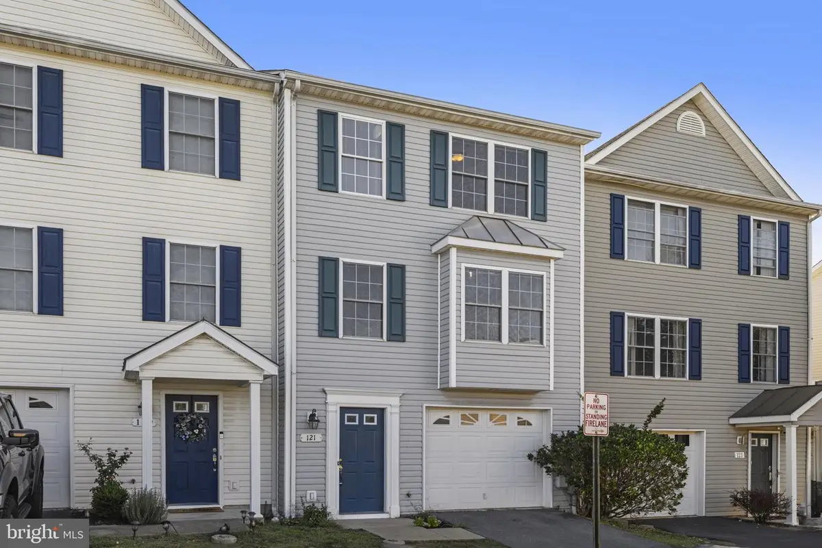 121 Lighthouse Ln, Winchester, VA 22602 - #1