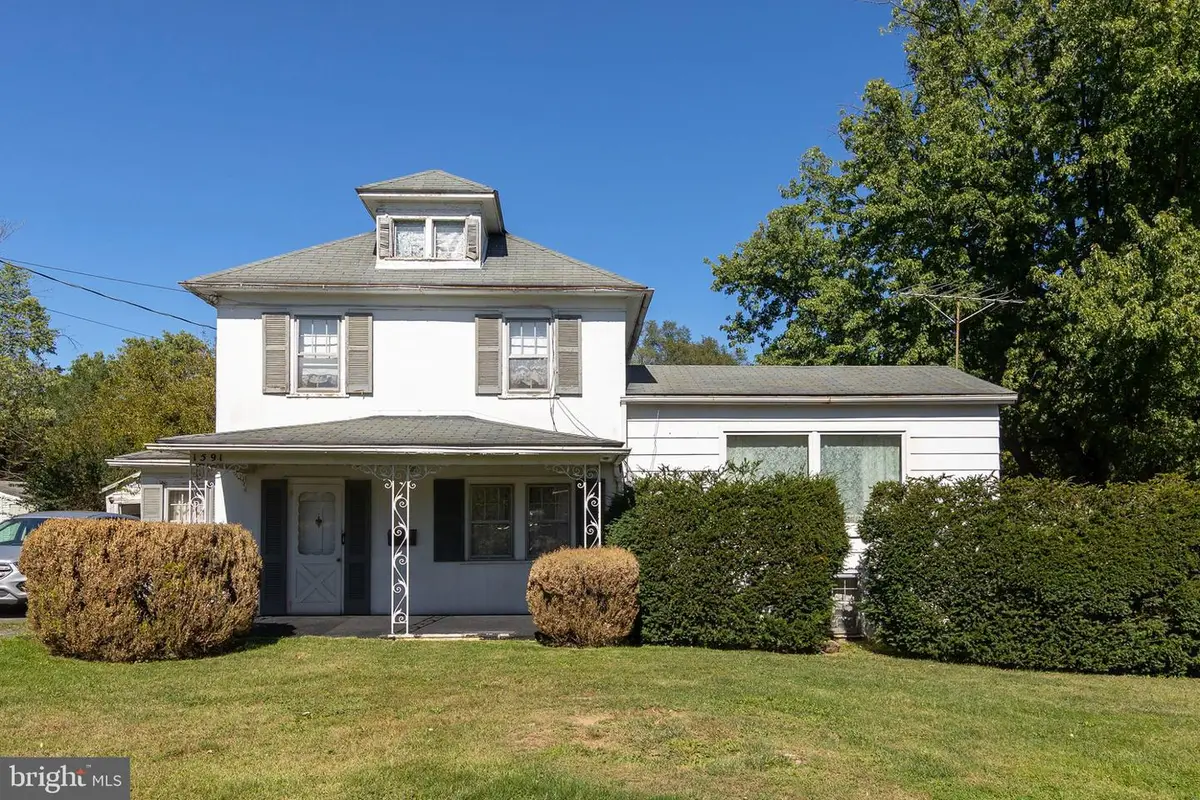 1591 Woodstock Ln, Winchester, VA 22602 - #1
