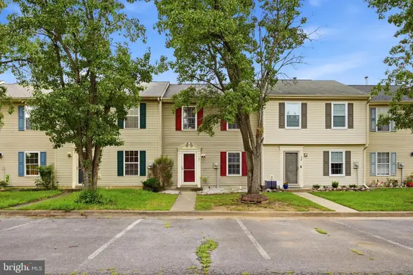 127 Georgetowne Ct, STEPHENS CITY, VA 22655