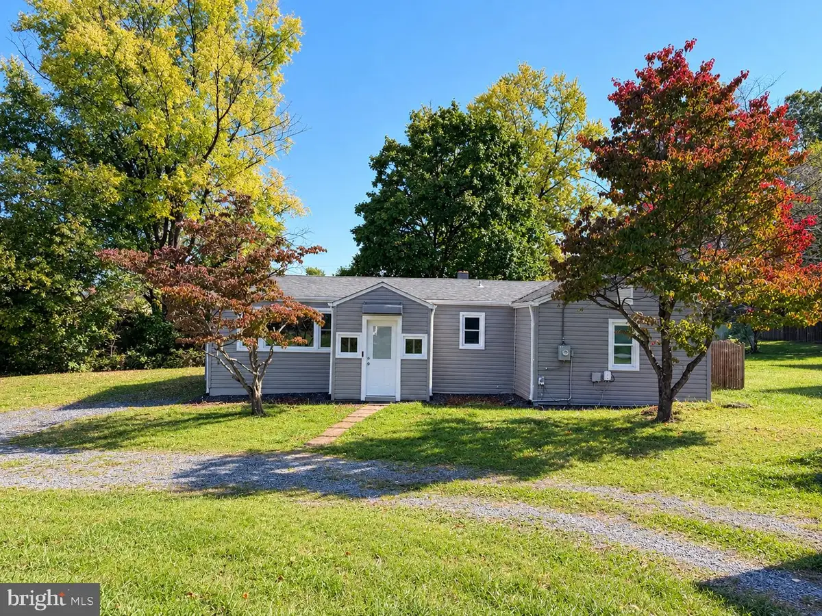 115 Hickory Ln, Winchester, VA 22603 - #1