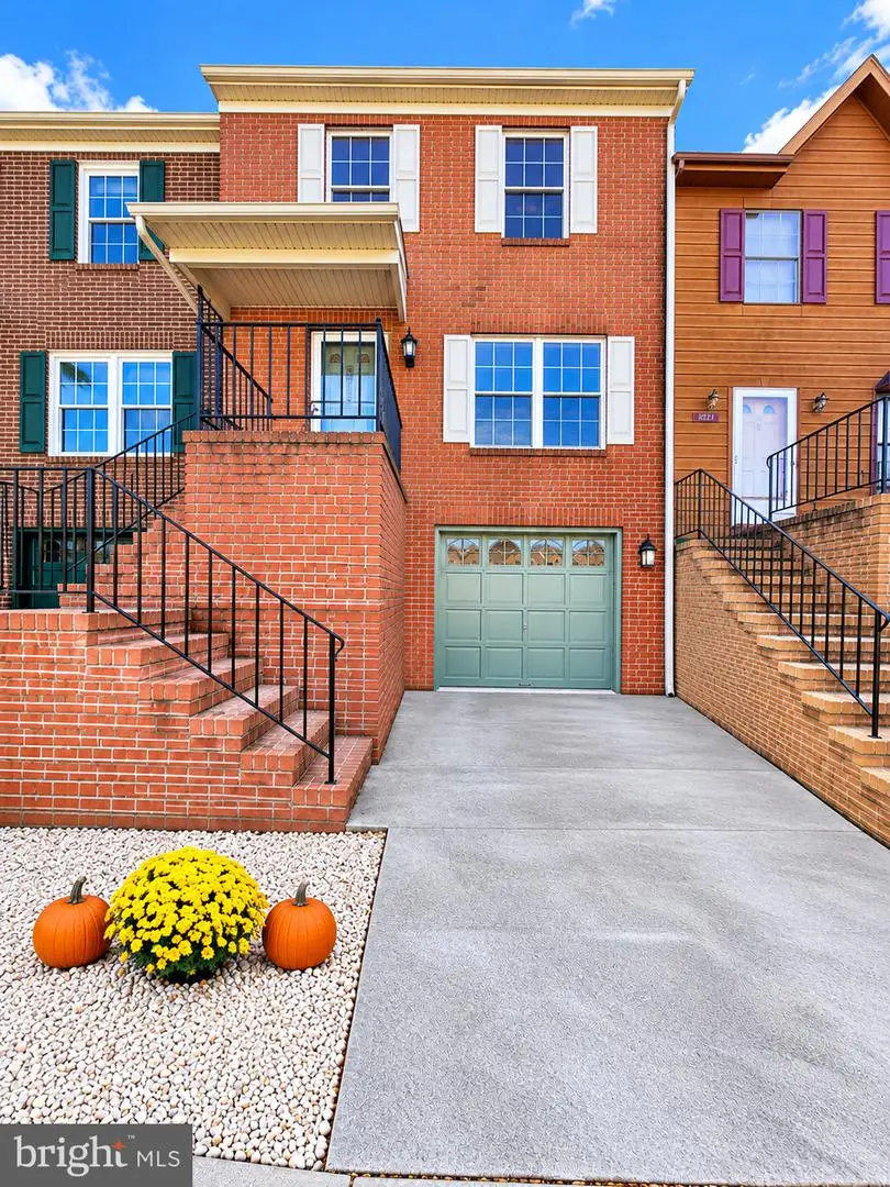 219 Tudor Dr, Winchester, VA 22603 - #1