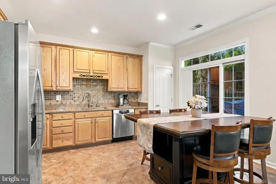 300 London Downs Cir, Stephens City, VA 22655 - #3