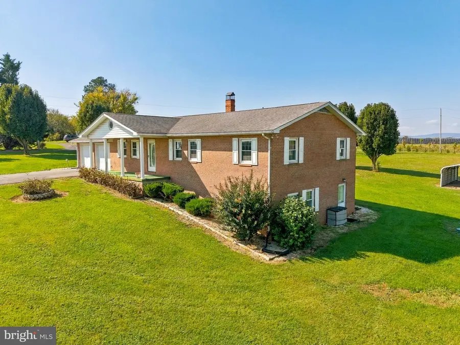 836 Hites Rd, Stephens City, VA 22655 - #2