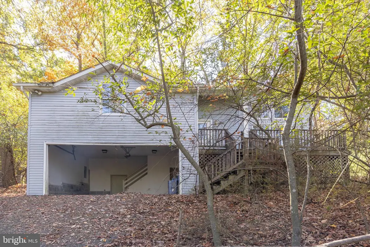 1216 Lakeview Dr, Cross Junction, VA 22625 - #1