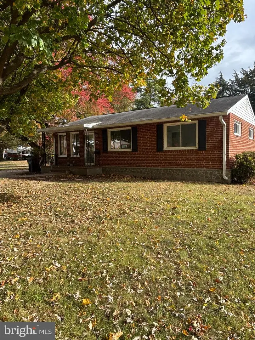 6225 Bren Mar Dr, Alexandria, VA 22312 - Image #1