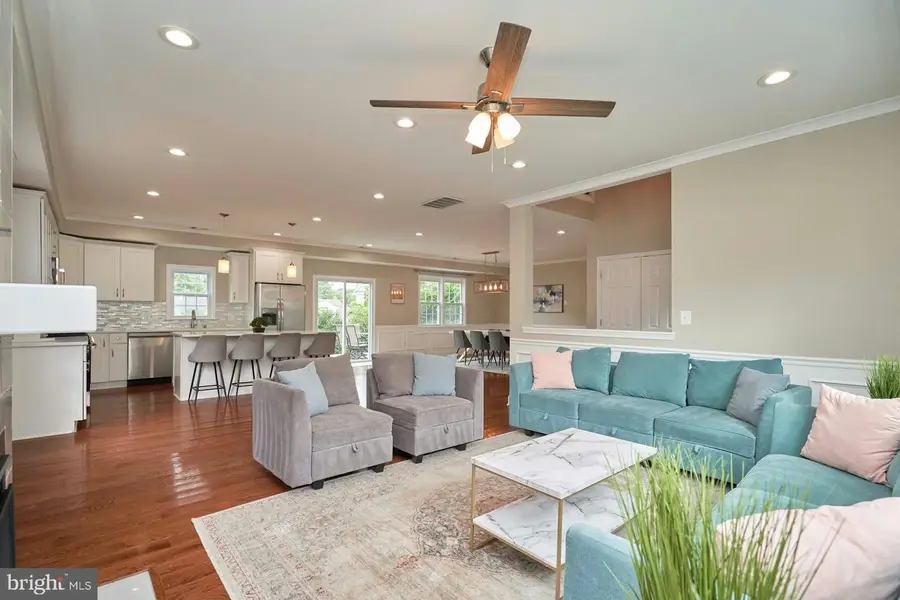 3244 Blundell Rd, Falls Church, VA 22042 - Image #3