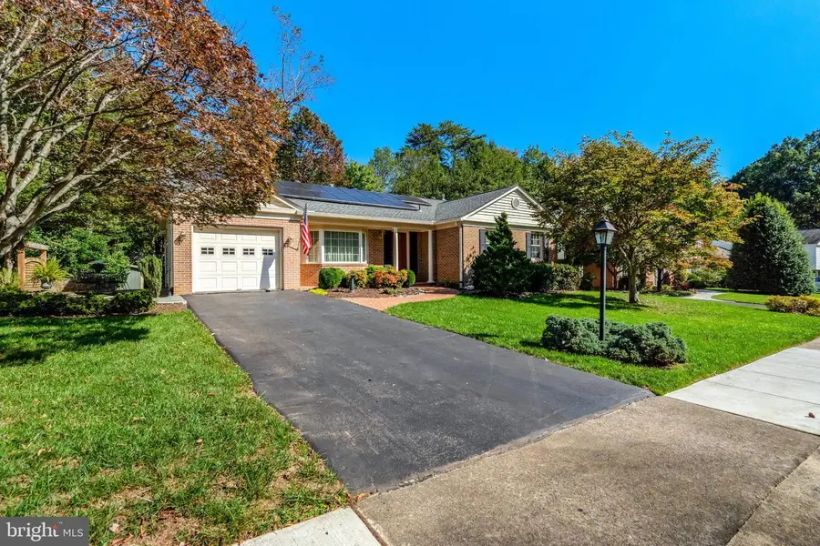 10822 Mount Vineyard Ct, Fairfax, VA 22032 - #2