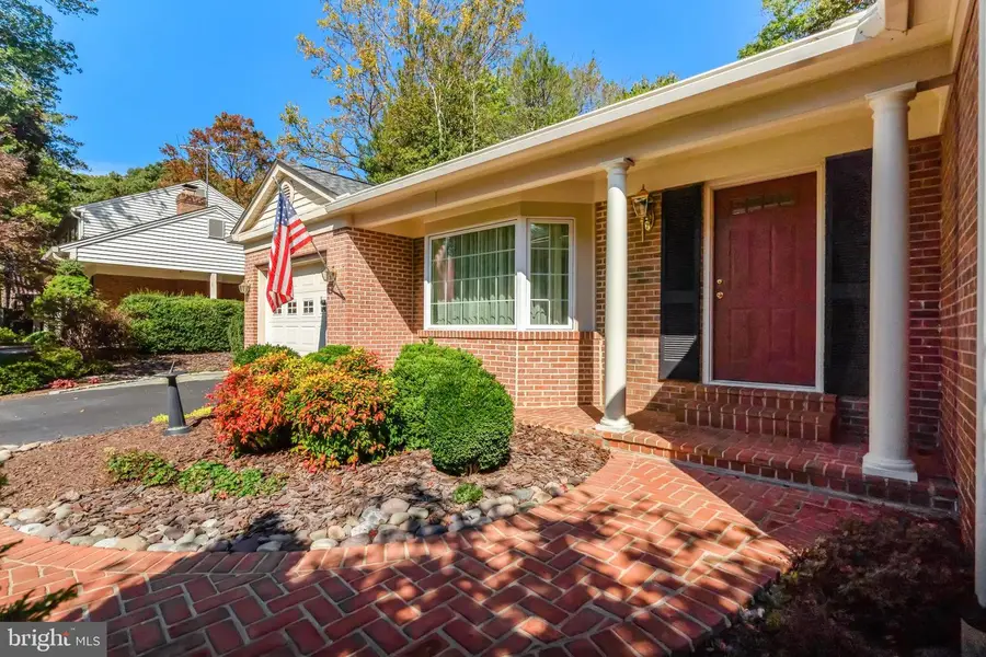 10822 Mount Vineyard Ct, Fairfax, VA 22032 - #3