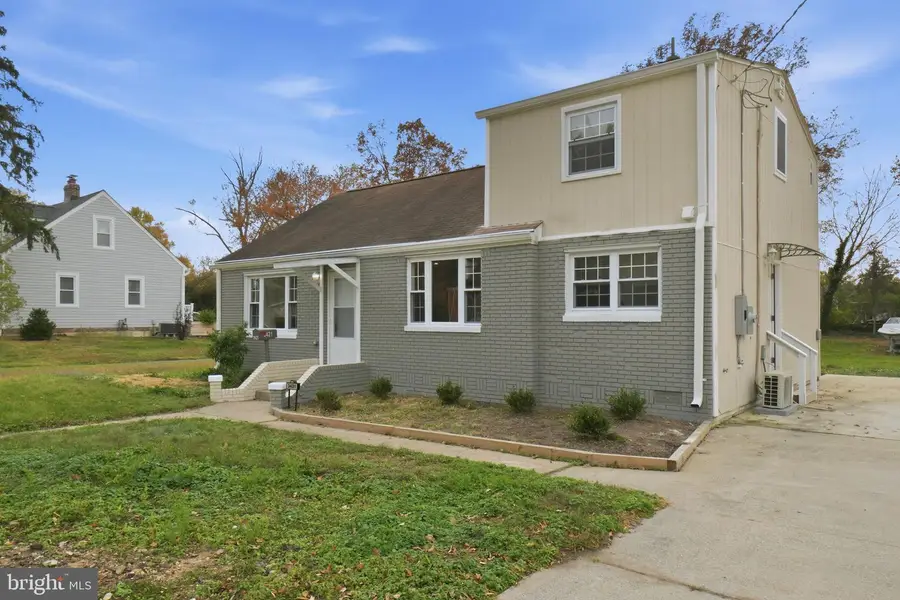 3421 Memorial St, Alexandria, VA 22306 - Image #2
