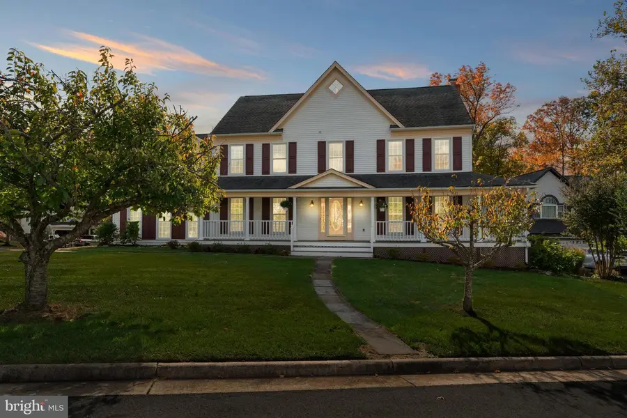 6218 Stonehunt Pl, Clifton, VA 20124 - Image #3