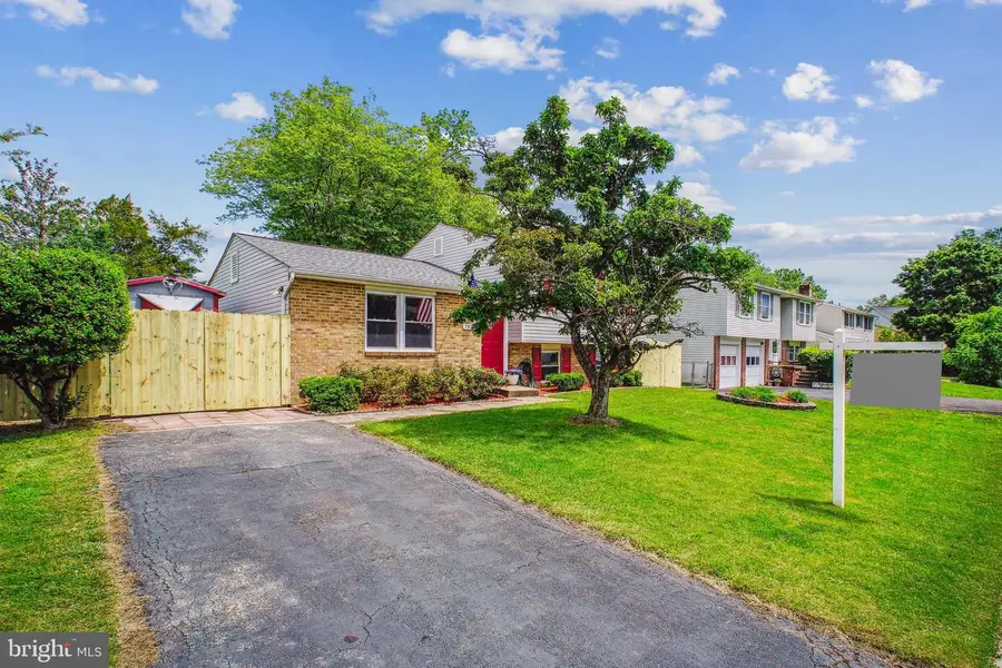 7923 Fitzroy St, Alexandria, VA 22309 - #3