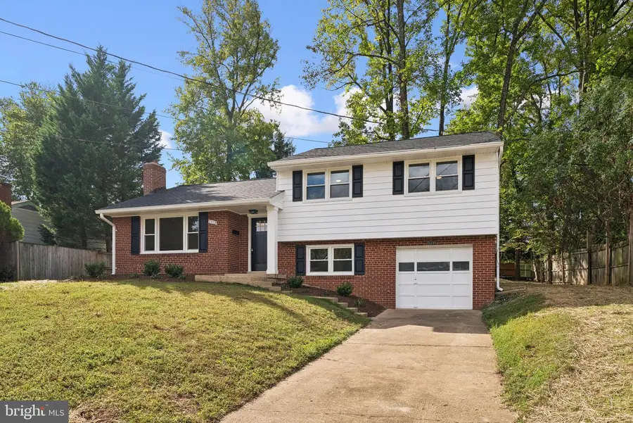 7113 Falcon St, Annandale, VA 22003 - Image #2