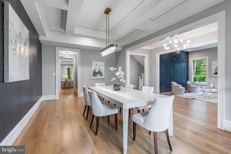 7002 River Oaks Dr, McLean, VA 22101 - Image #3