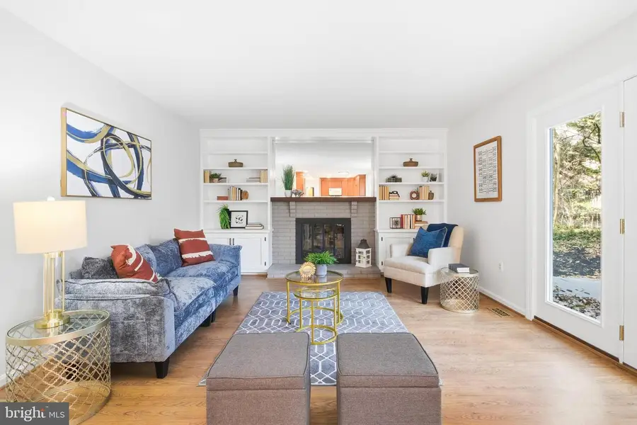 10127 Red Spruce Rd, Fairfax, VA 22032 - Image #2