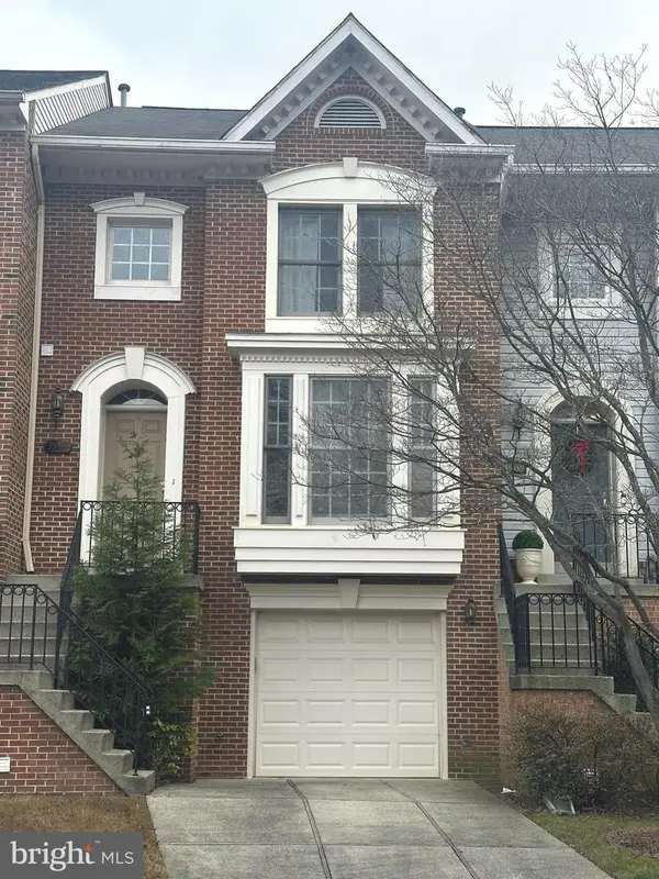 3907 Maximilian Ct, FAIRFAX, VA 22033