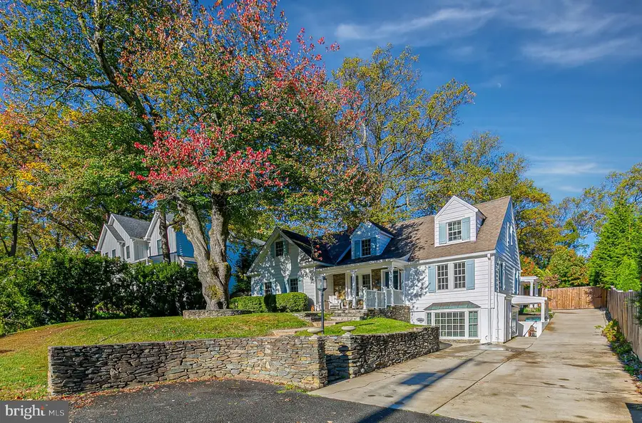 111 Ayr Hill Ave Nw, Vienna, VA 22180 - Image #3