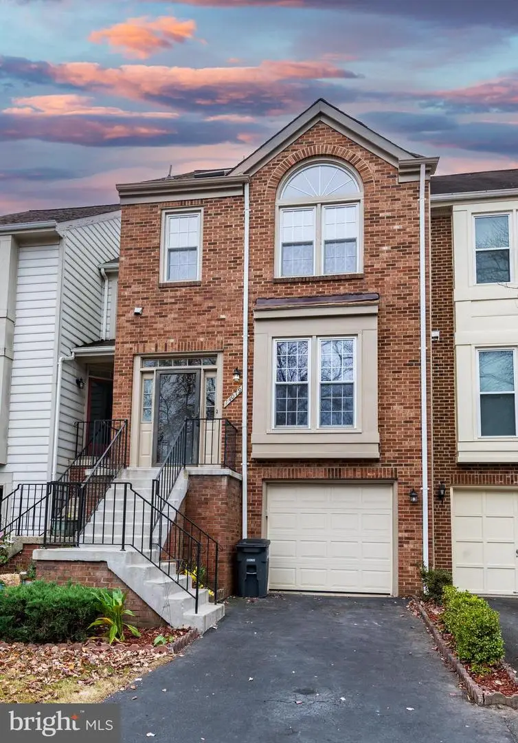 14079 Red River Dr, Centreville, VA 20121 - Image #2