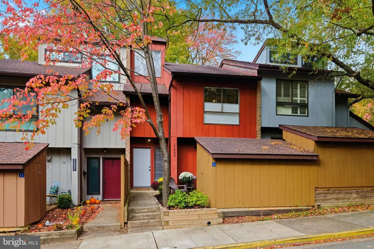 11933 Escalante Ct, Reston, VA 20191 - Image #1