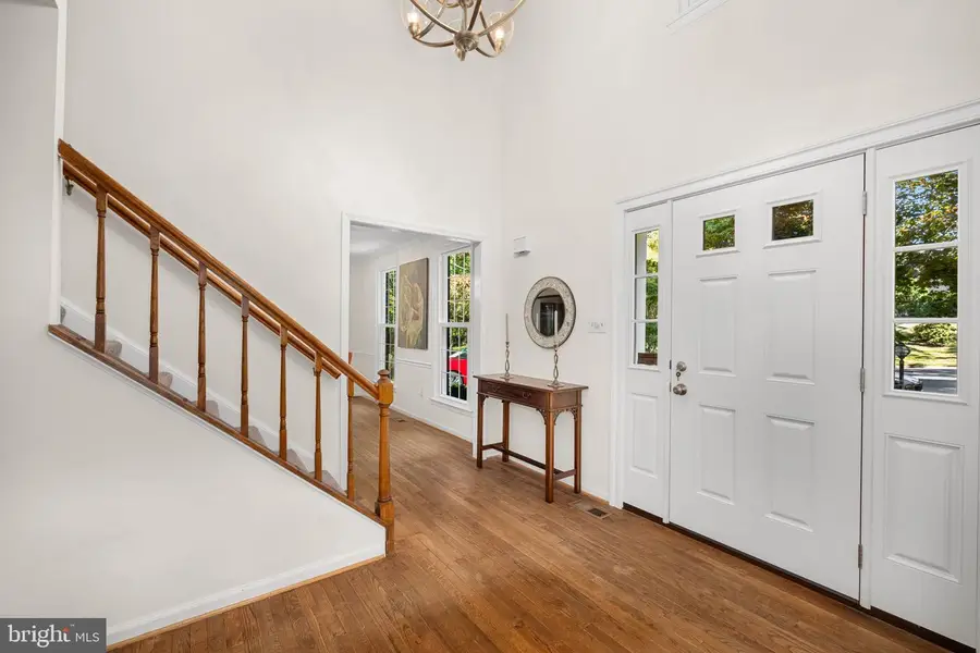 1302 Clayborne House Ct, McLean, VA 22101 - Image #3