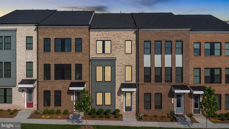 13928 Aviation Pl, Herndon, VA 20171 - Image #3