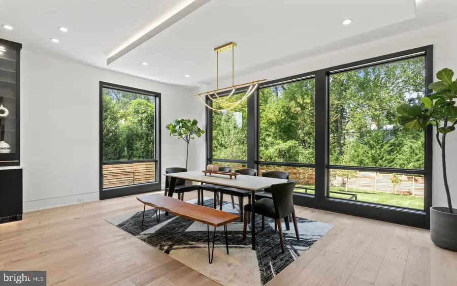 1471 Waggaman Cir, McLean, VA 22101 - Image #2