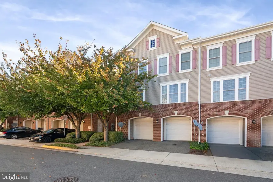 7141 Mason Grove Ct #18, Alexandria, VA 22306 - Image #2
