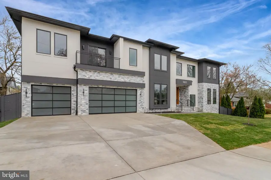 6820 Broyhill St, McLean, VA 22101 - Image #2